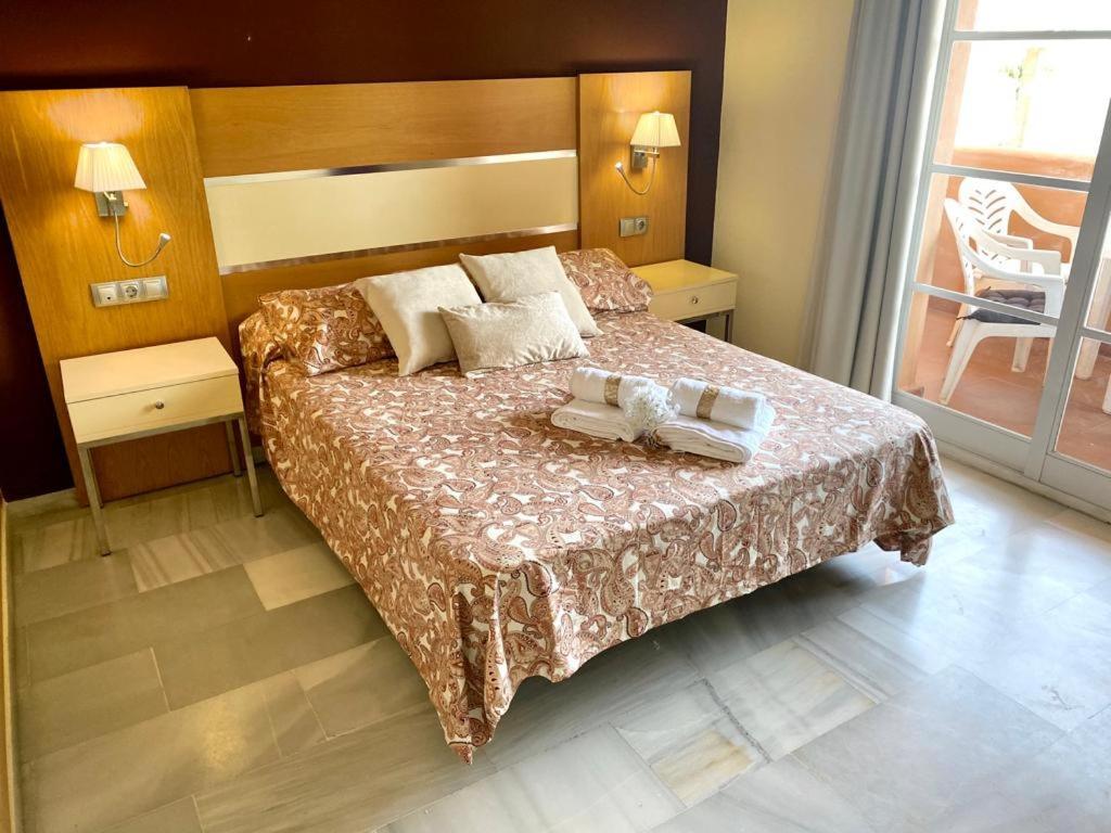 Oasis Apartment Михас Экстерьер фото